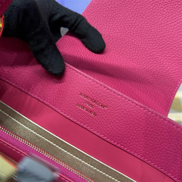 2026120185550712 270